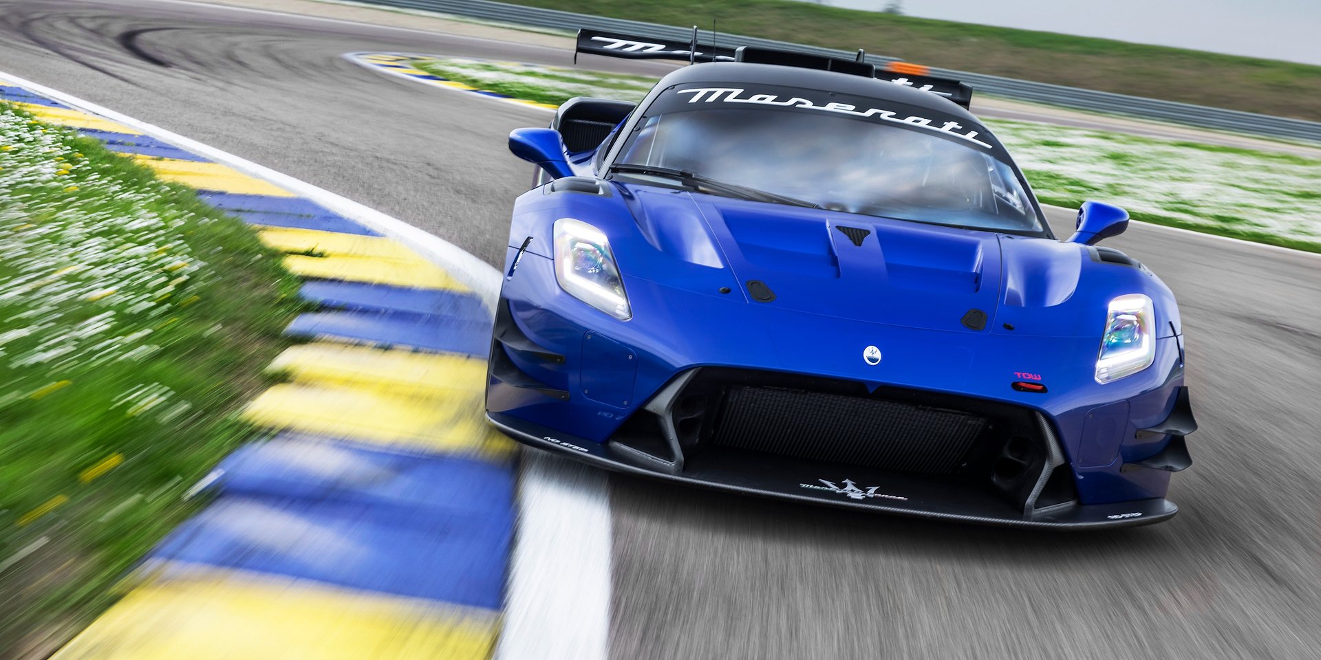 Maserati GT2 świętuje sukcesy w sezonie 2025 i szykuje się na następny sezon