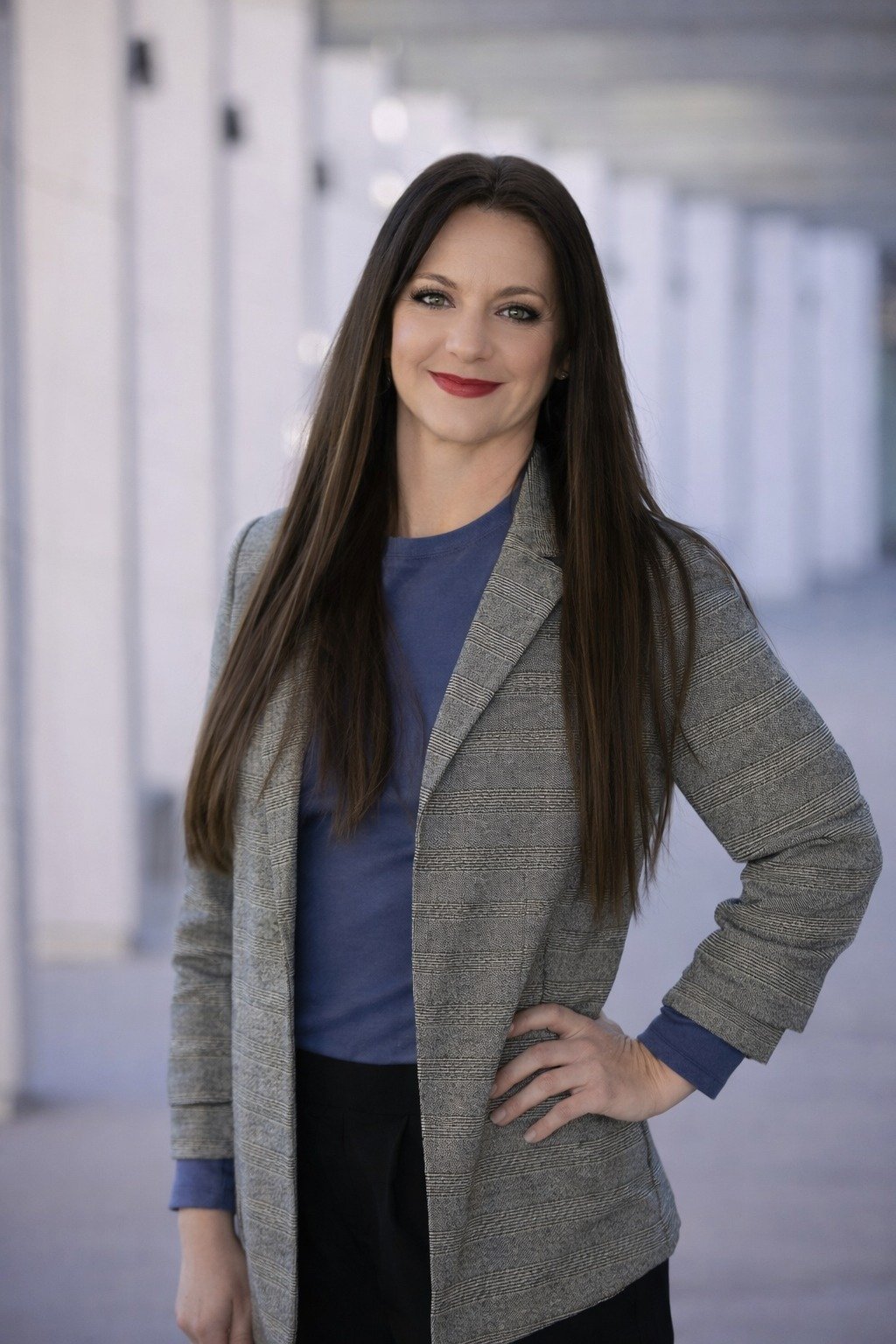 Stephanie Barnes Associates with the Lake Havasu Office of Coldwell Banker Realty