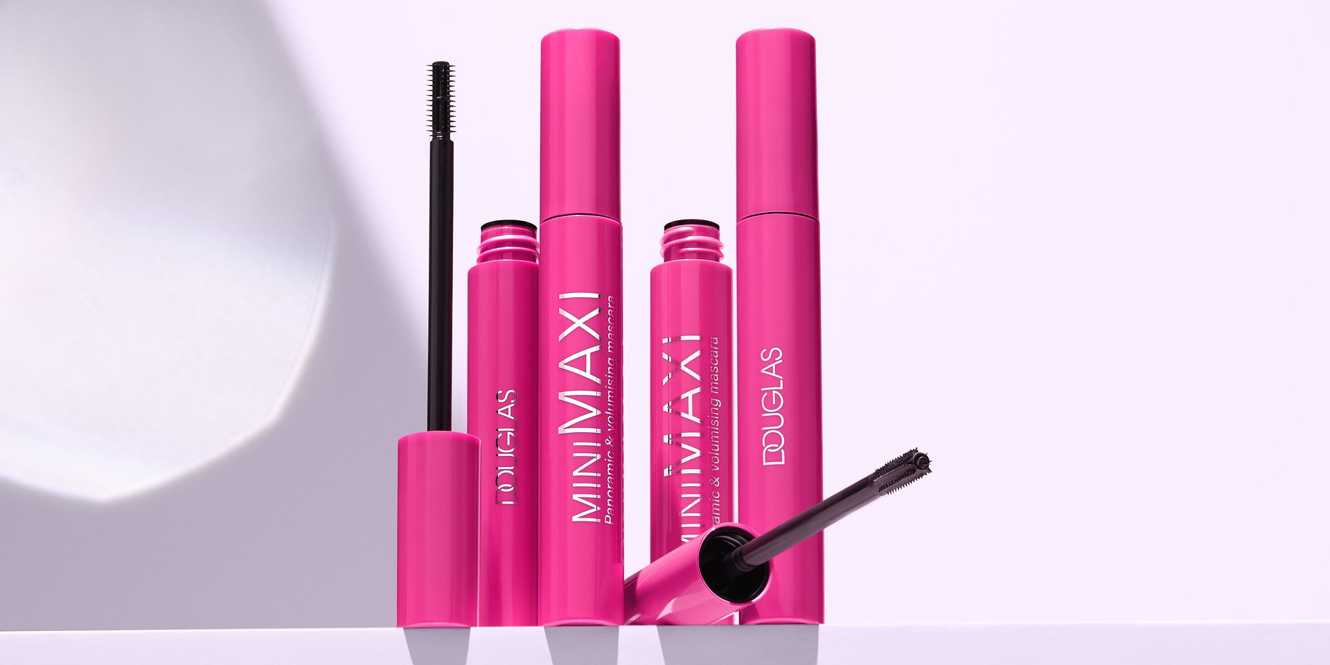 NOWOŚĆ OD DOUGLAS COLLECTION: MINI MAXI Panoramic & Volumising Mascara
