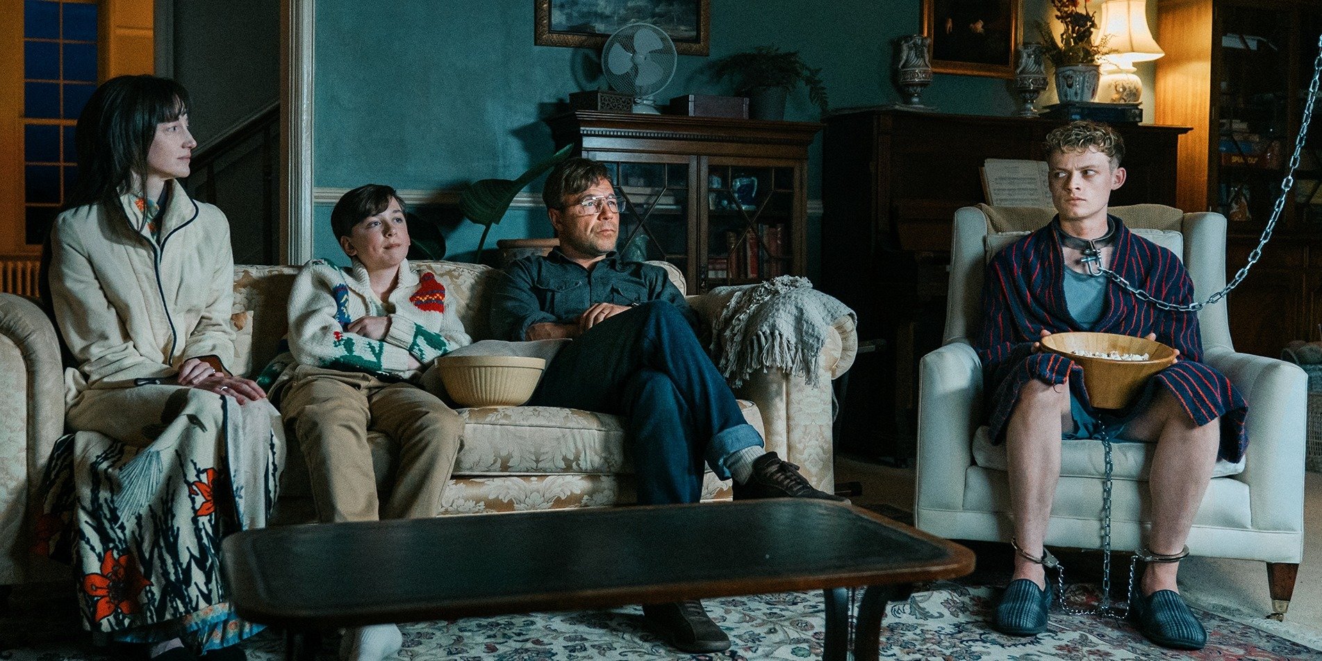 Prezentujemy plakat DOBREGO CHŁOPCA z nagrodzonym Złotym Globem Stephenem Grahamem w roli głównej!