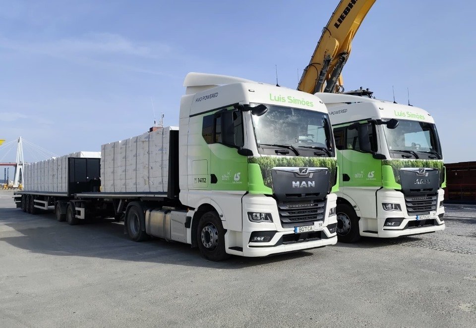 Luís Simões e Altri reforçam compromisso com a sustentabilidade e introduzem 9 Gigaliners Euro VI alimentados a HVO