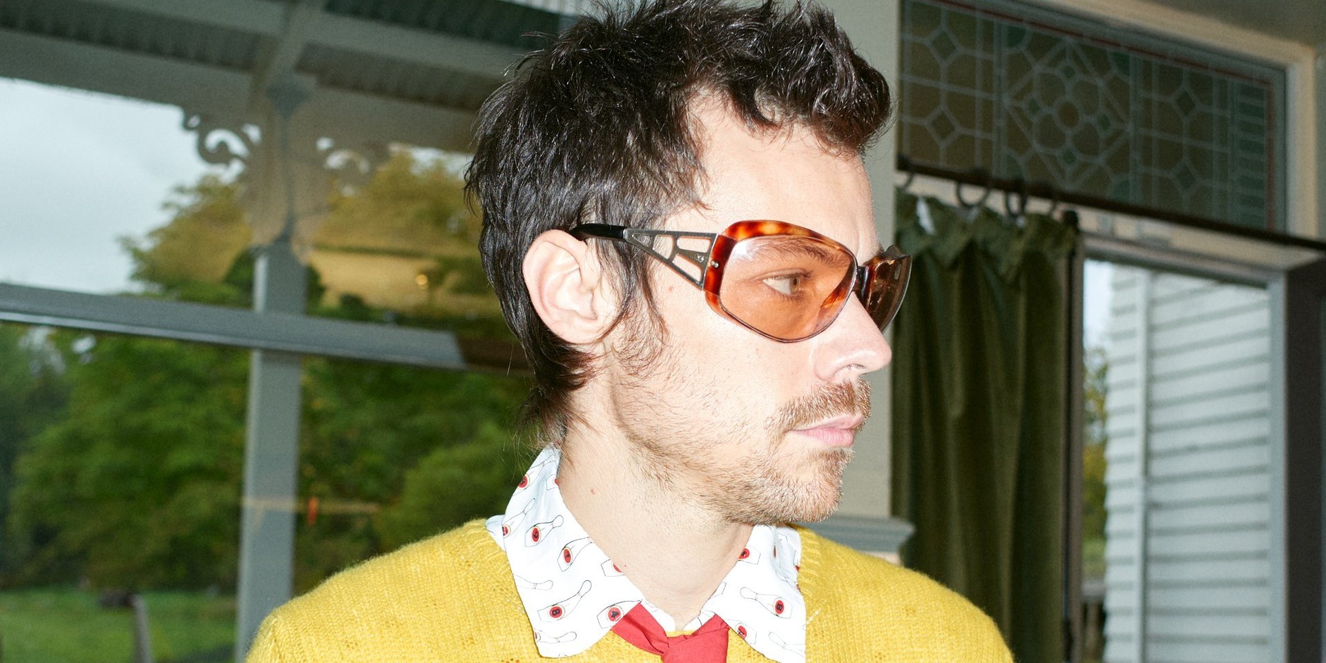 HARRY STYLES VISSZATÉRT AZ “APERTURE”-REL