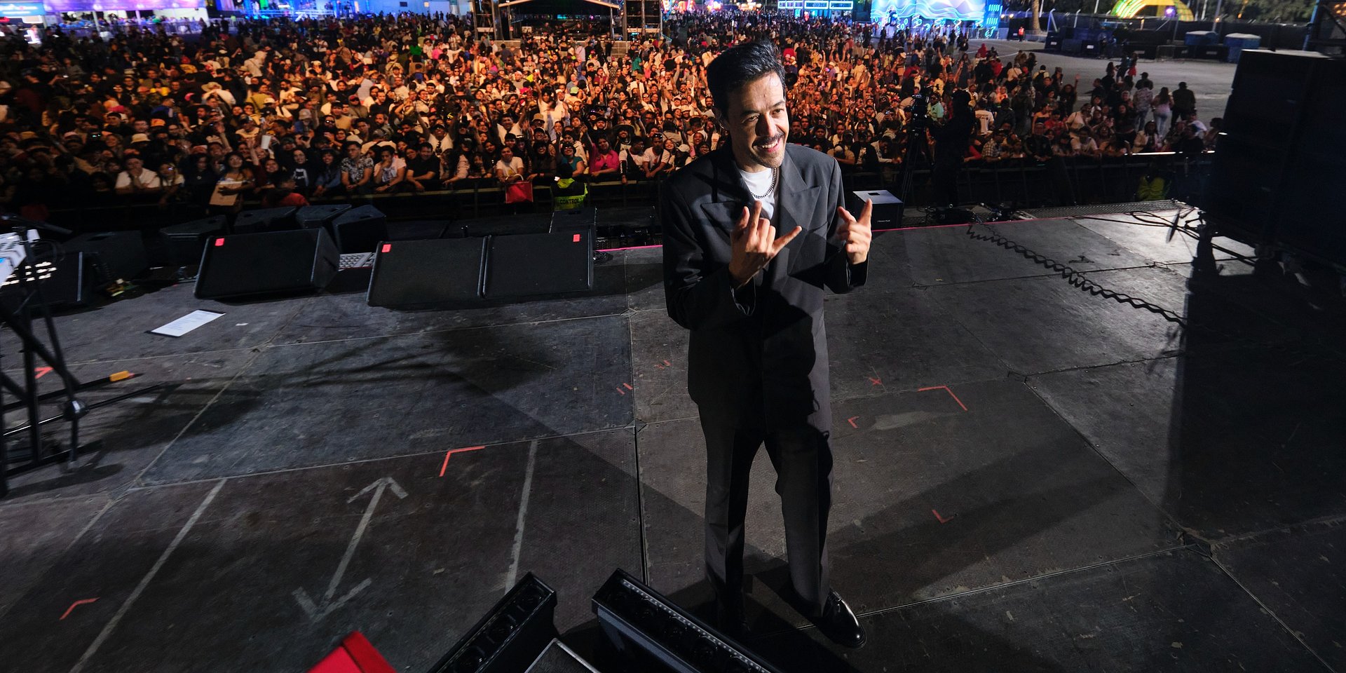 Invitación Conferencia de Prensa Emmanuel "Meme" Del Real