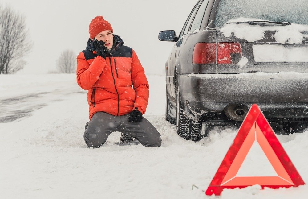Dzień Ubezpieczenia Samochodu: dlaczego polisa to coś więcej niż obowiązek?