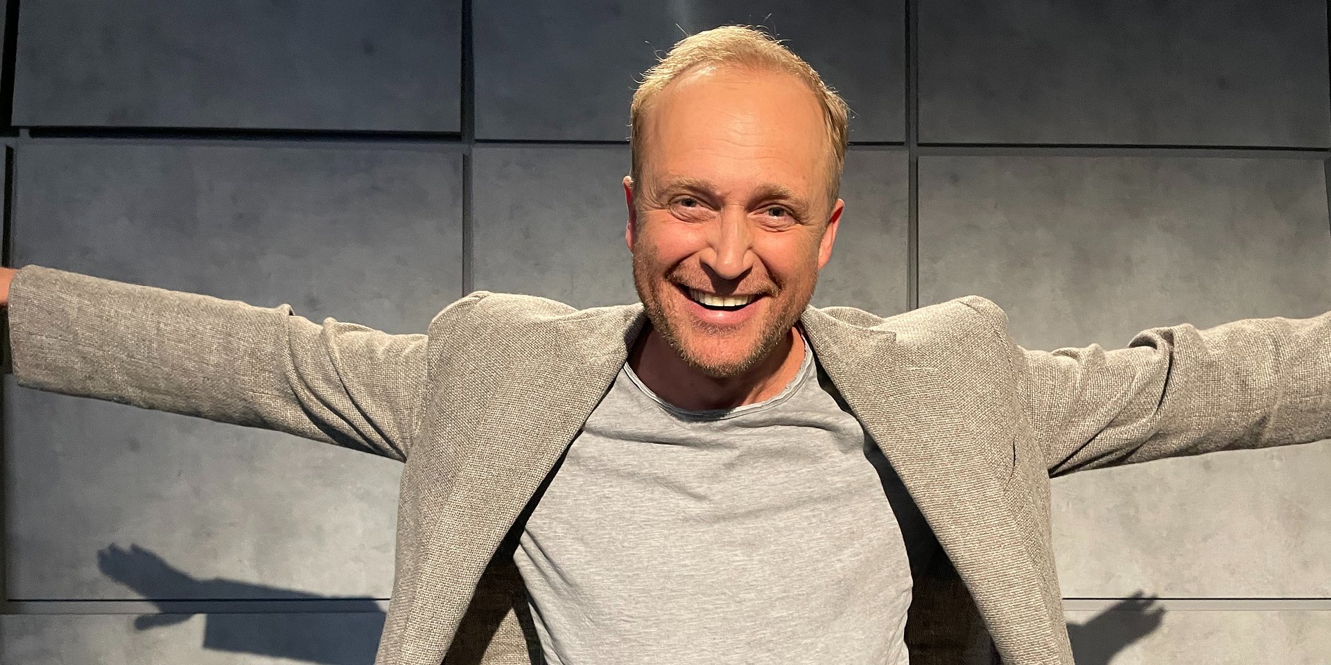 Piotr Adamczyk zaprasza do kin na film ORZEŁEK IGGY!