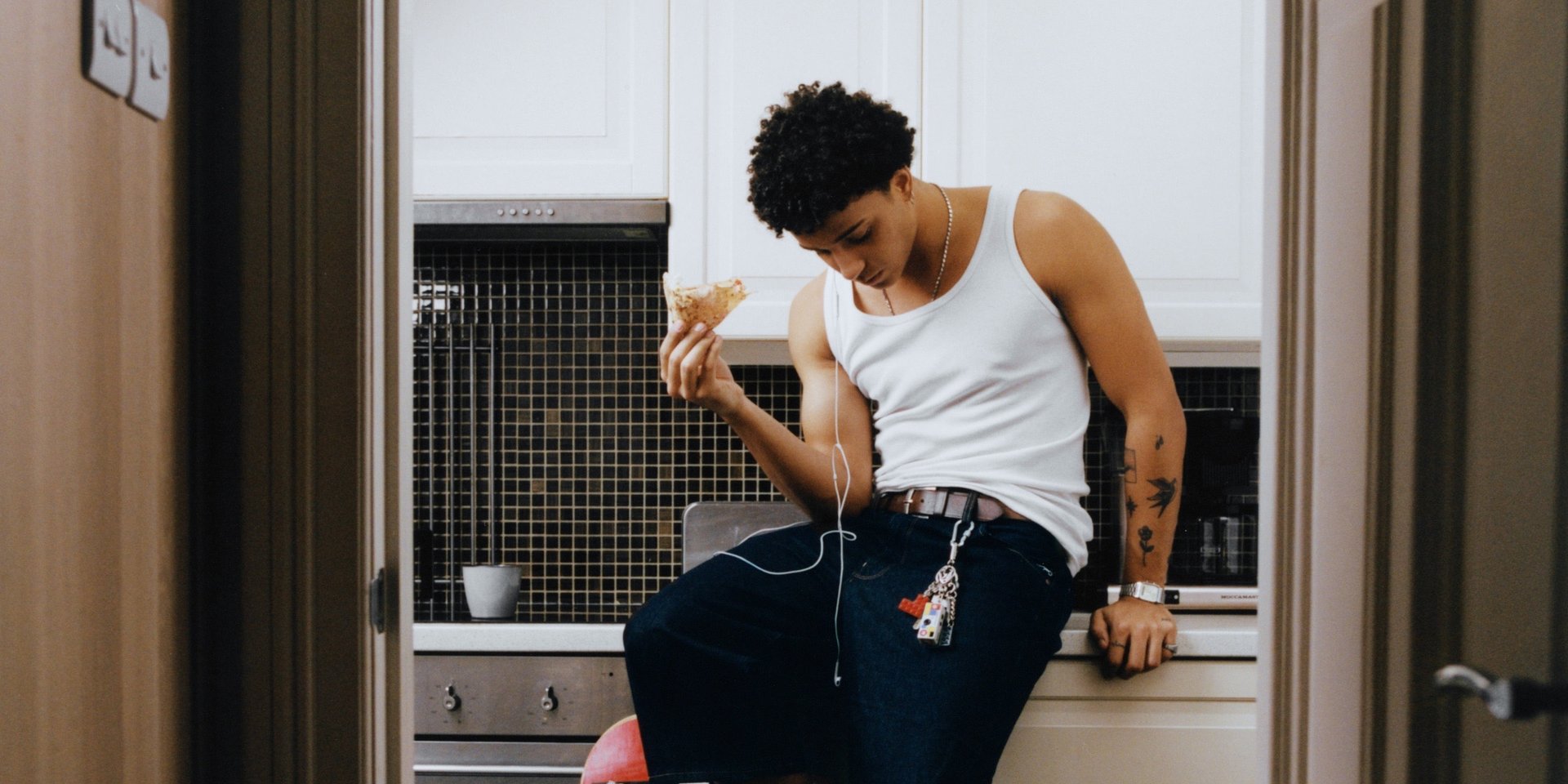 “Pytania” - album Daniela Godsona w preorderze