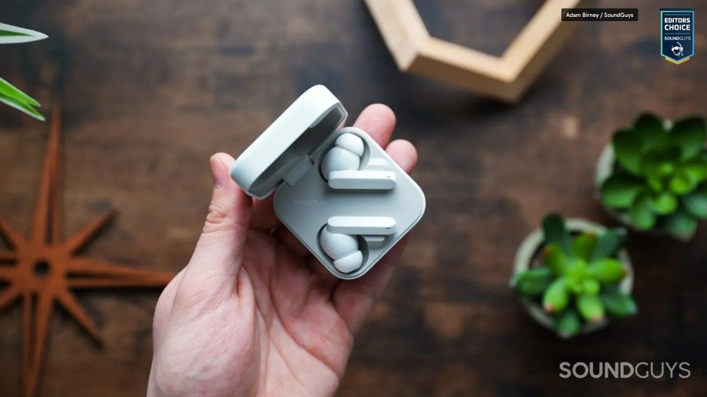 Soundguys - CMF Buds 2 Plus vs CMF Buds Pro 2: Better sound or smarter controls?