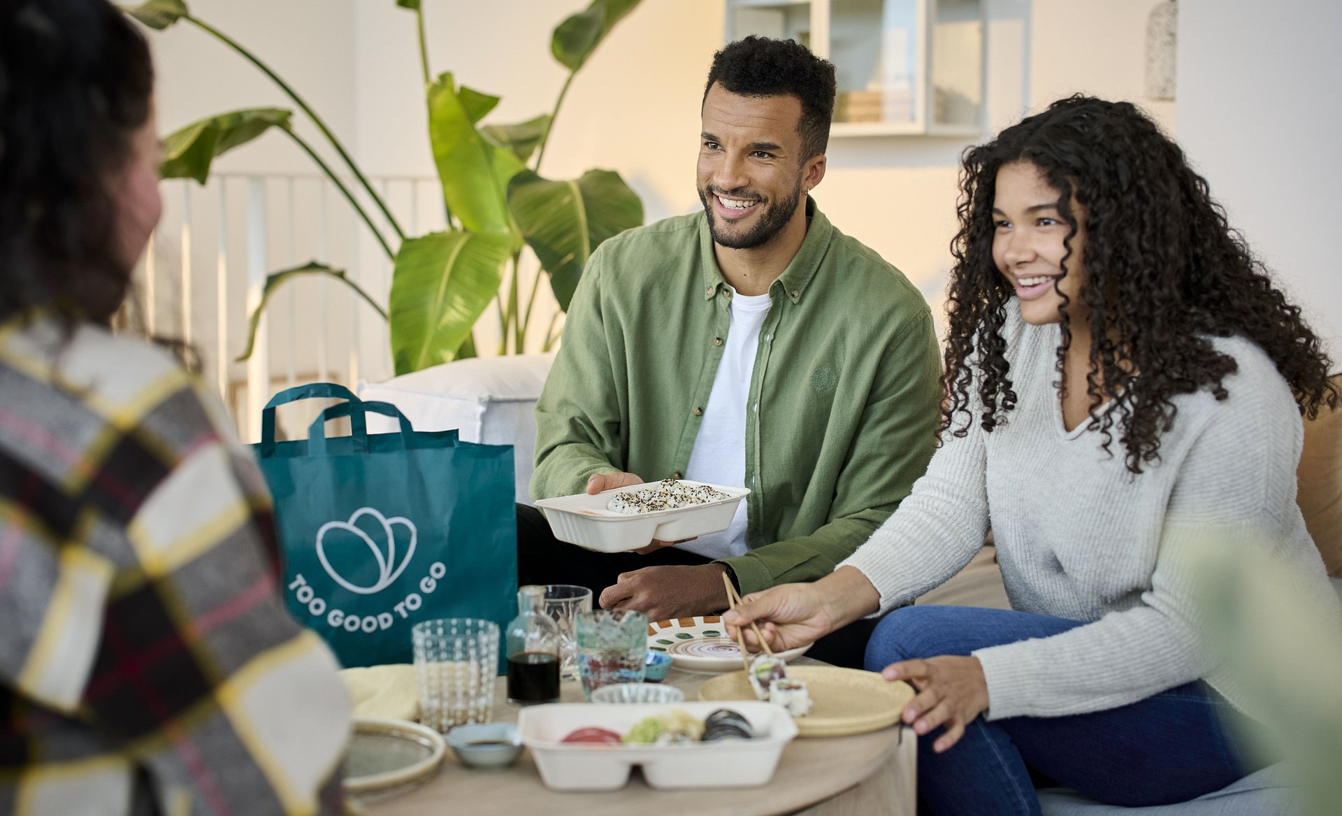 8 ITALIANI SU 10 CONSIDERANO UNA “RED FLAG” LASCIARE DEL CIBO NEL PIATTO DURANTE UN APPUNTAMENTO ROMANTICO