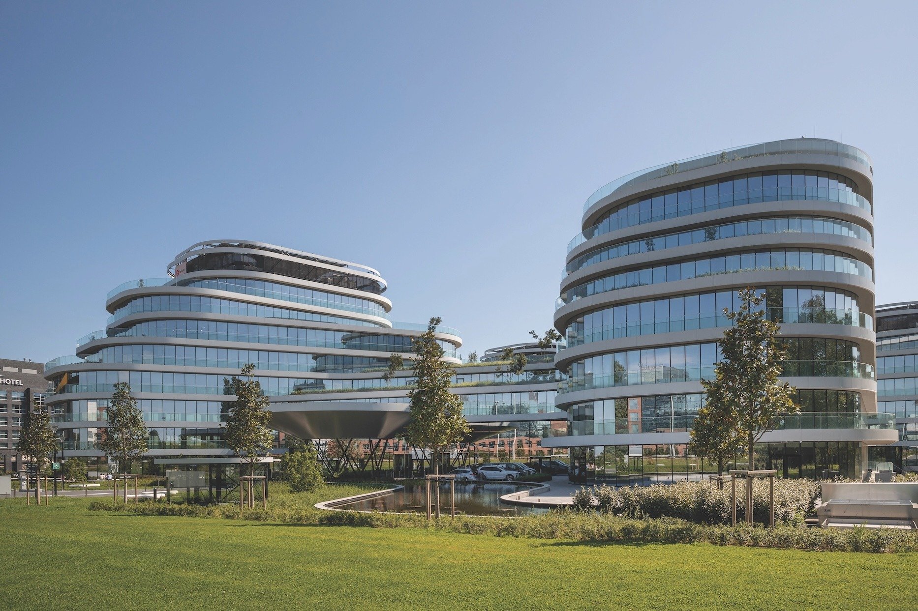 Metasys di Johnson Controls trasforma The Wings in un modello europeo di transizione e gestione energetica