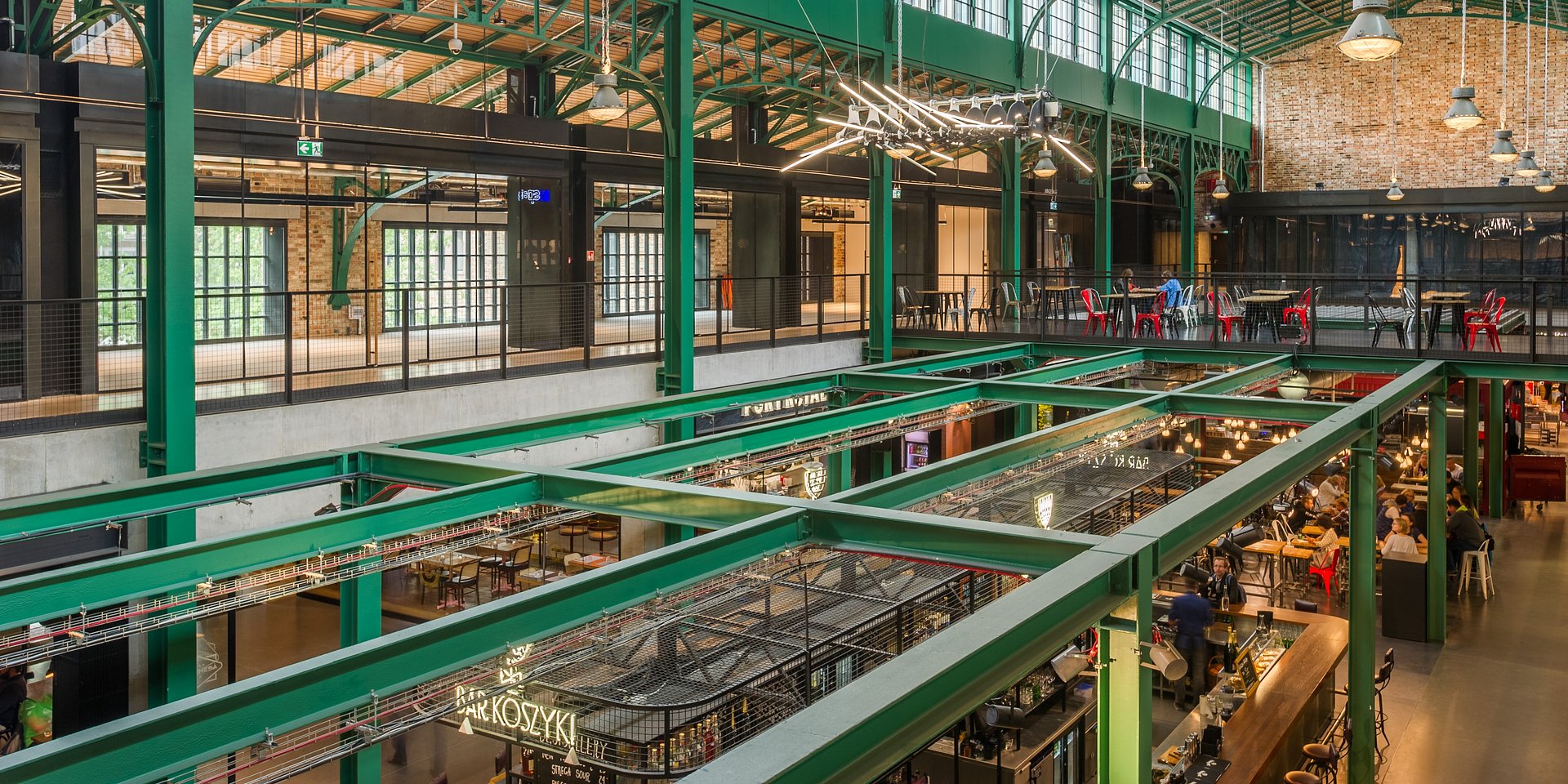 BIG STAR otwiera nowe biuro w Hali Koszyki
