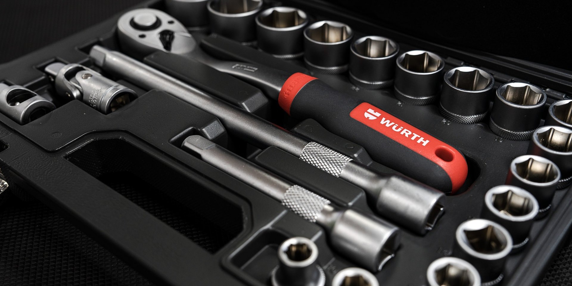 Würth Polska wprowadza linię RED STRIPE – narzędzia ręczne dla profesjonalistów