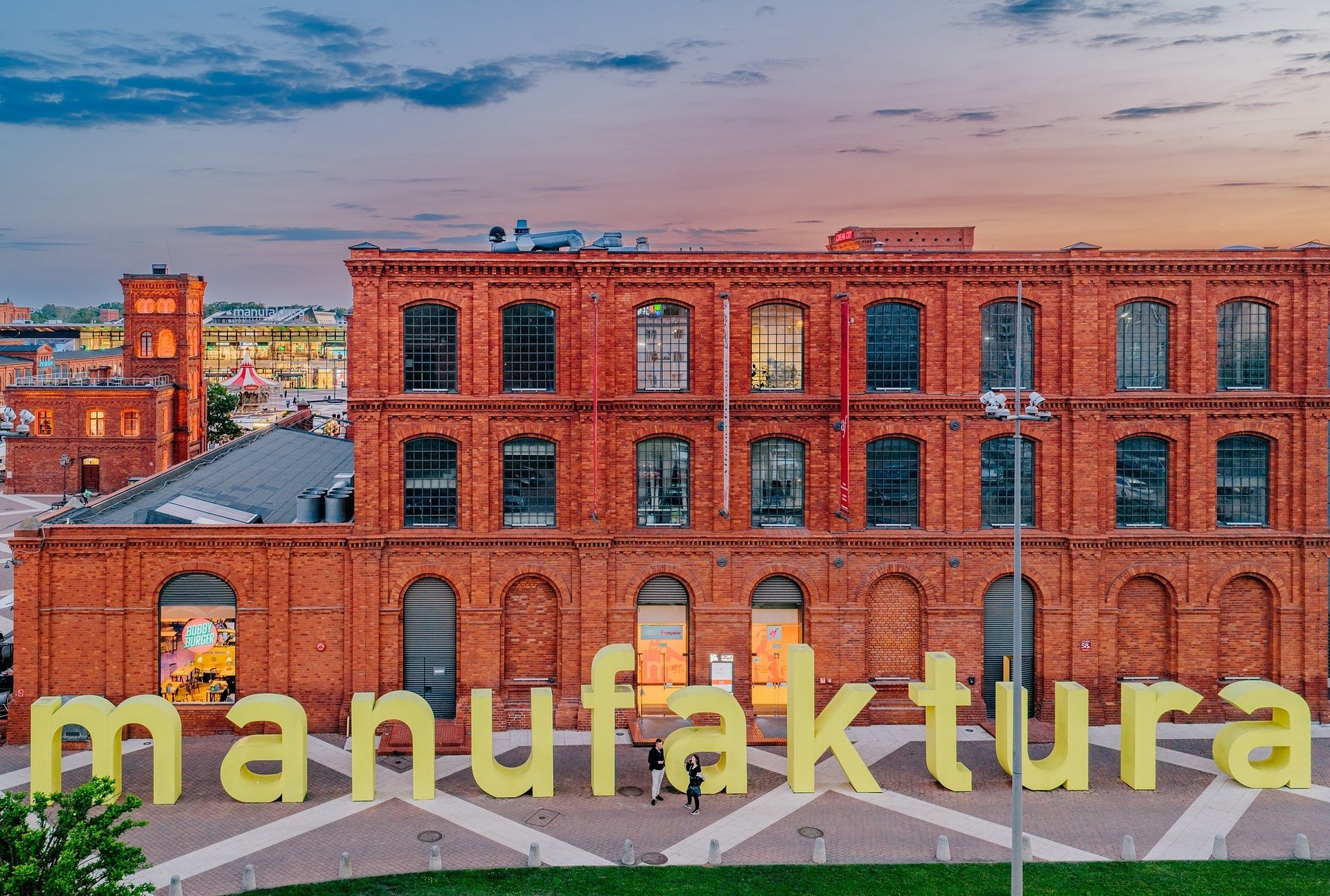 Manufaktura pokazuje, że relacje są ważniejsze niż promocje. Manufaktura z najlepszym wynikiem w badaniu APSYS „At Your Service 2025”