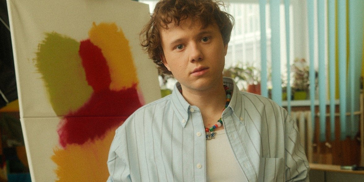 Kajetan Wolas prezentuje „bez zmian” – drugi singiel zapowiadający Numery z Szuflady