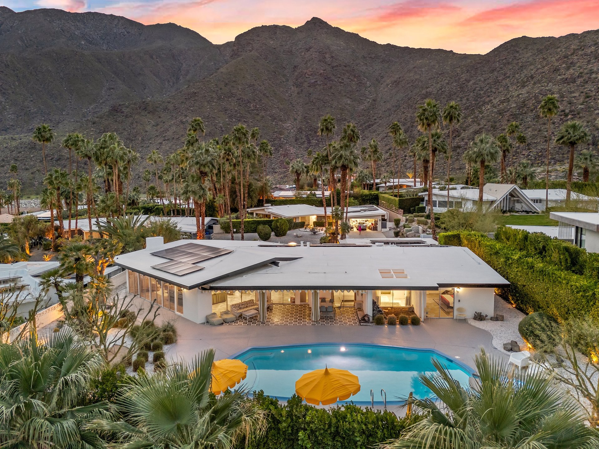 Palm Springs’ Marilyn Monroe Doll House Designed by Charles DuBois, Built by the Alexander Company Listed for $3,300,000 by Coldwell Banker Realty