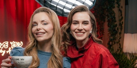 Iza Miko o „Tańcu z Gwiazdami”, życiu w Los Angeles i świadomych wyborach zawodowych w podcaście Anny Marii Siekluckiej w RMF FM