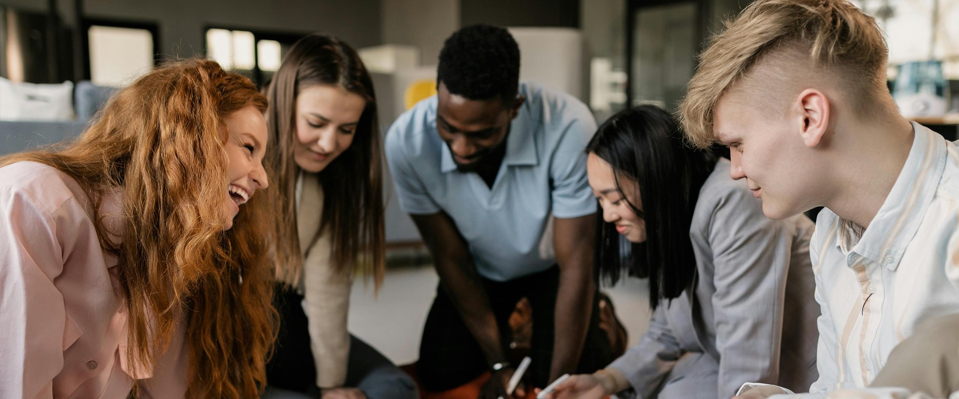 Pierwsza praca w 2026 roku – stabilna liczba ofert, ale wyższy próg wejścia