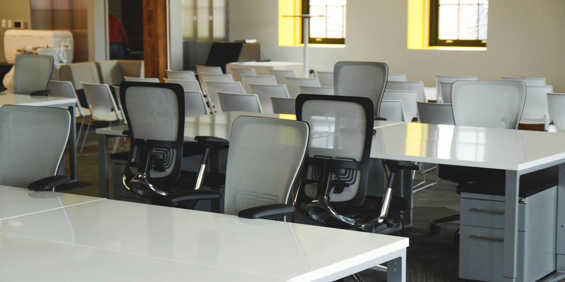 Blisko 6 na 10 firm w Polsce nie może zrekrutować nowych pracowników