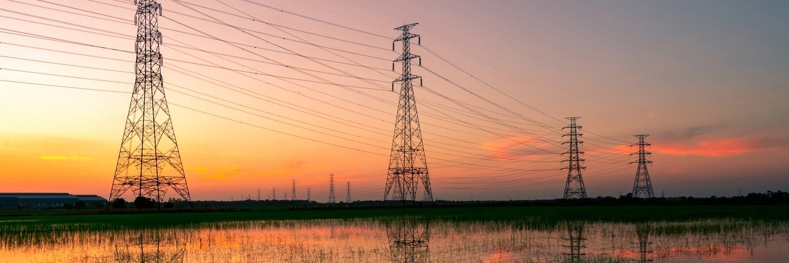 Analiza: Moce za wszelką cenę? Co osiągnęła Polska przez 10 lat pracy nad rynkiem mocy