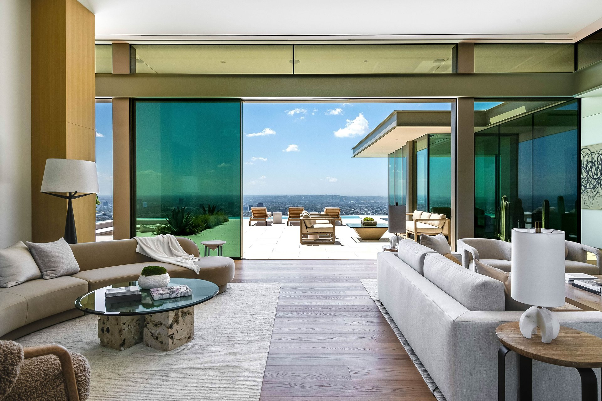 Brand-New Contemporary Estate in Prestigious Bird Streets Listed for $82,000,000 by Coldwell Banker Realty