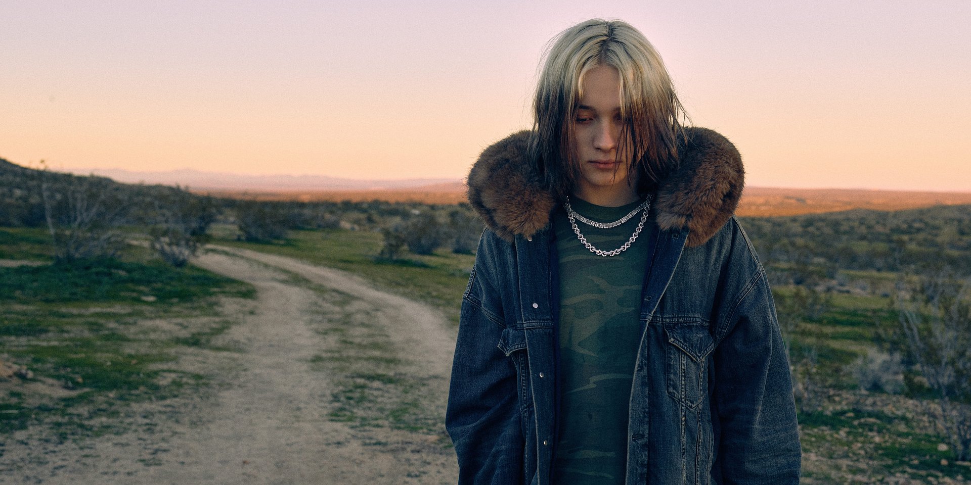 Nettspend kontra wczesna dorosłość na albumie „early life crisis”