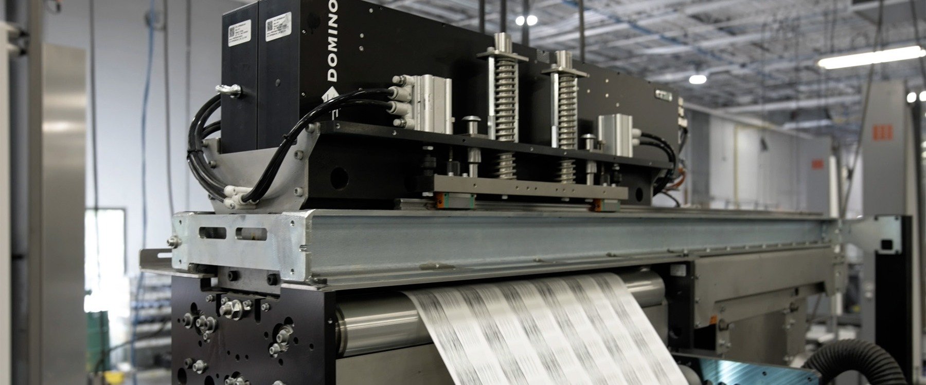 Von Barcodes bis hin zu Premium-Etiketten: Der Weg von OMNI Systems zum Digitaldruck mit Domino