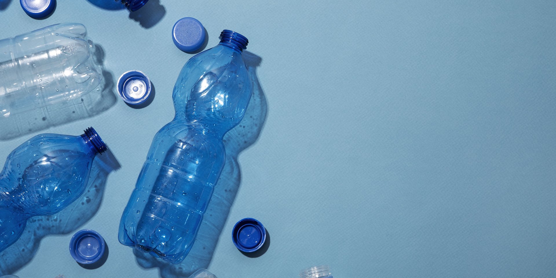 Gminy rozliczają pierwsze miesiące systemu kaucyjnego. Do końca marca kluczowe raporty o odpadach