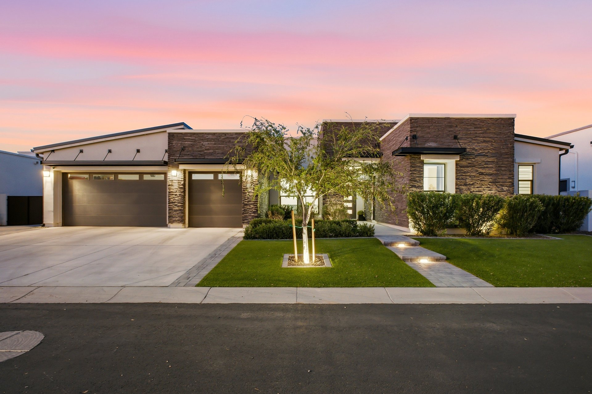 Toll Brothers’ Rio Verde Home in the Gated Bridle Ranch Community Listed for $1,800,000 by Coldwell Banker Realty