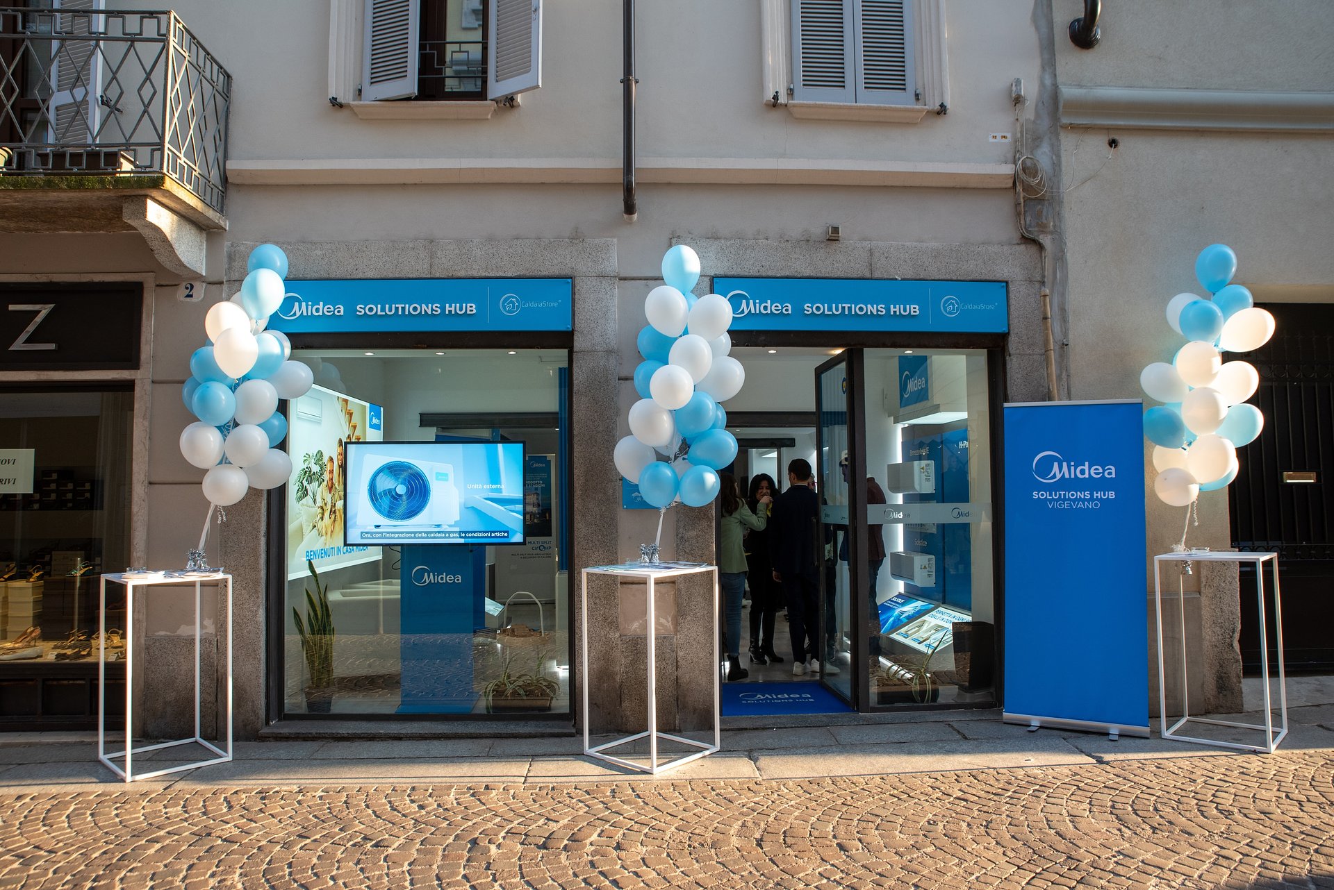 Midea apre il primo Midea Solutions Hub in Italia