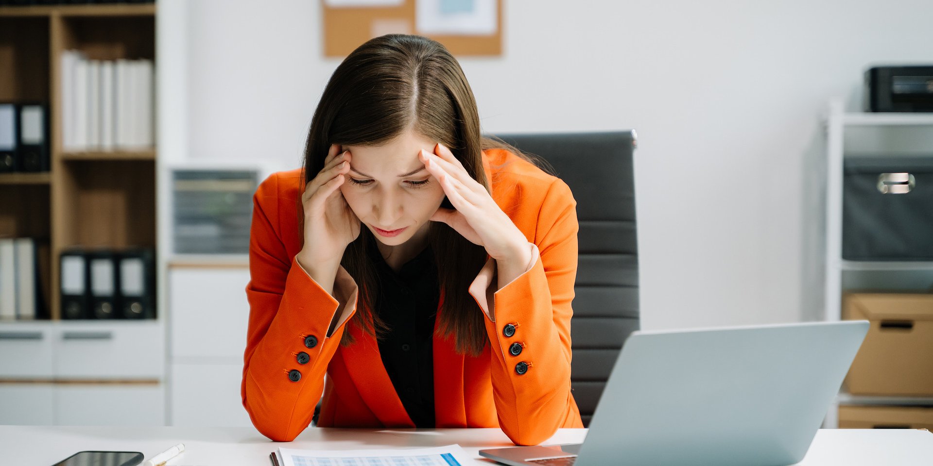 Pokolenie trzech kryzysów – pracujący Milenialsi mierzą się z chorobami cywilizacyjnymi i najczęściej korzystają z konsultacji psychiatrów i psychologów