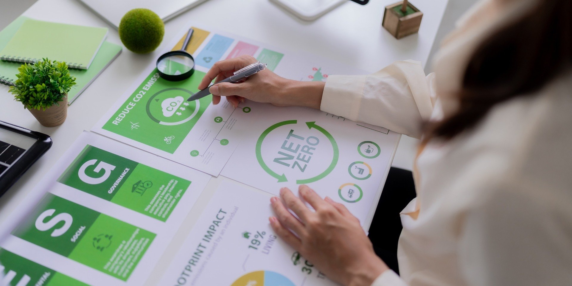 Pięć lat na drodze do Net Zero: postęp, lekcje i pytania o przyszłość [raport]