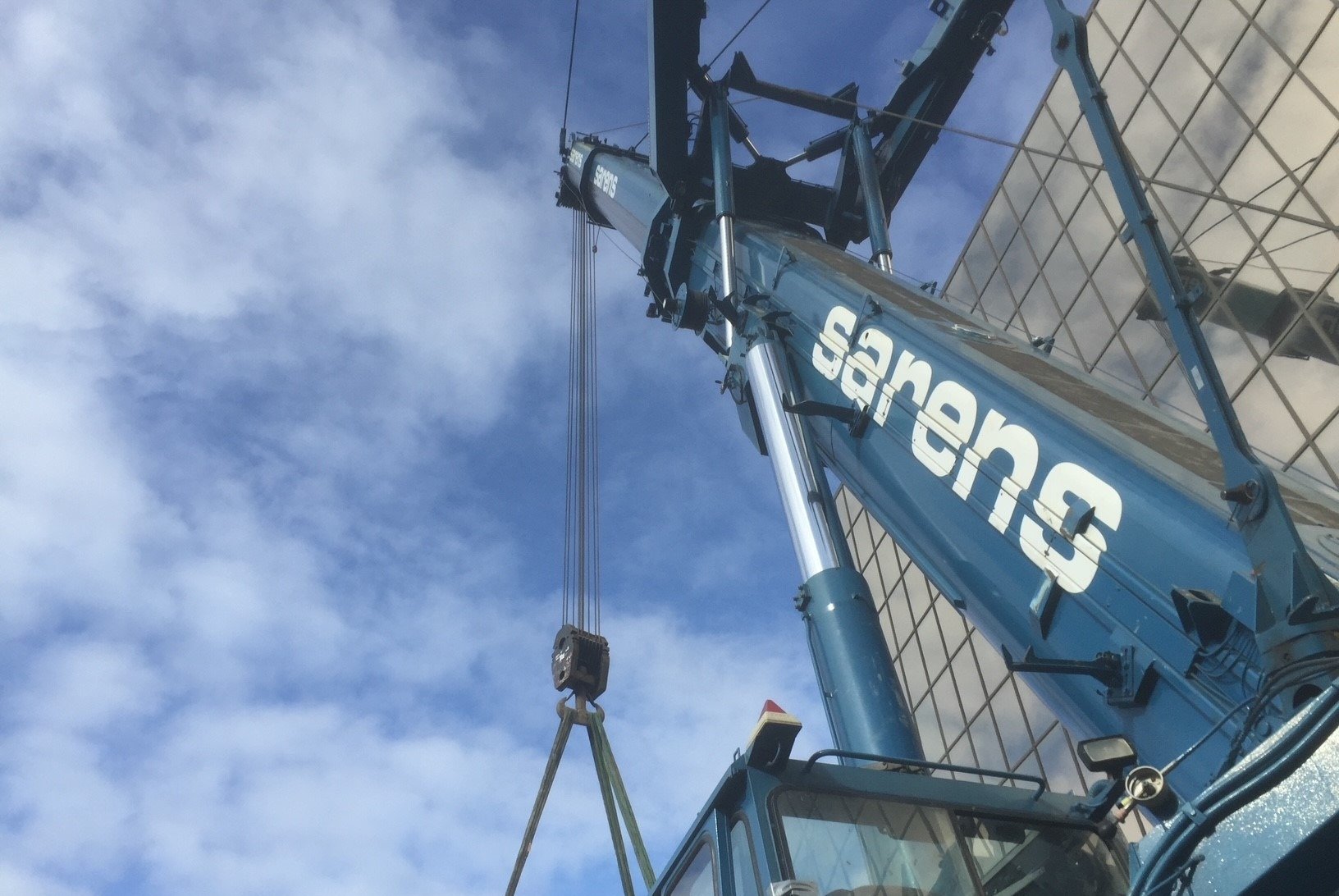 Sarens carries out heavy lifting operations as part of the annual maintenance at a Petrochemical Facility in Beaumont, Texas