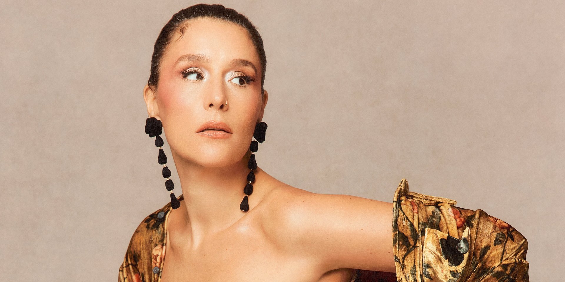 Jessie Ware kusi i czaruje w piosence „Automatic”