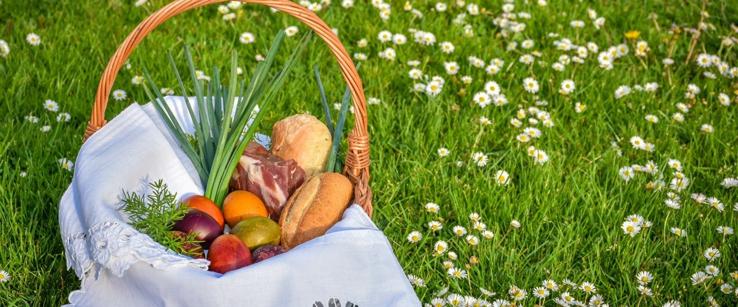 Zakupy przed świętami – więcej mięsa niż jajek