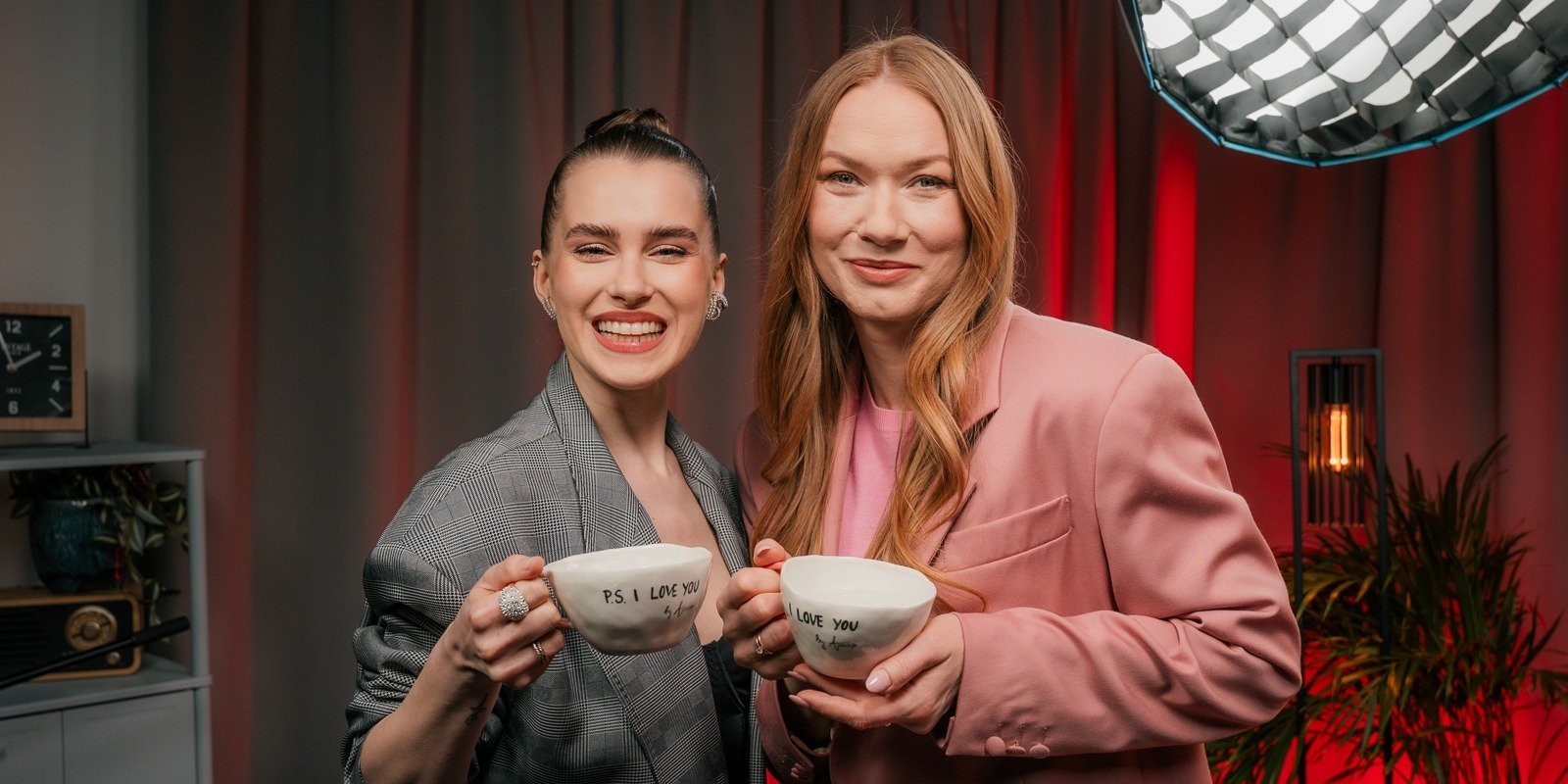 Katarzyna Dąbrowska w podcaście Amy Siekluckiej. O prywatności, słabości i życiu bez oczekiwań