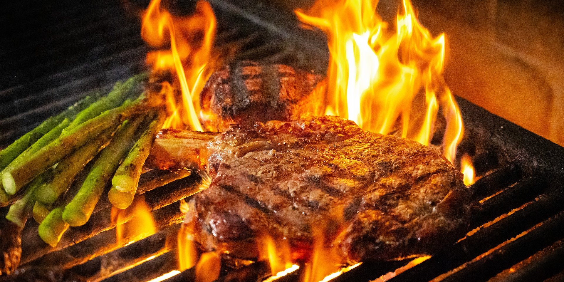 Maverick Texas Brasserie Celebrates National Steak Day with Exclusive Specials and Happy Hour Offerings