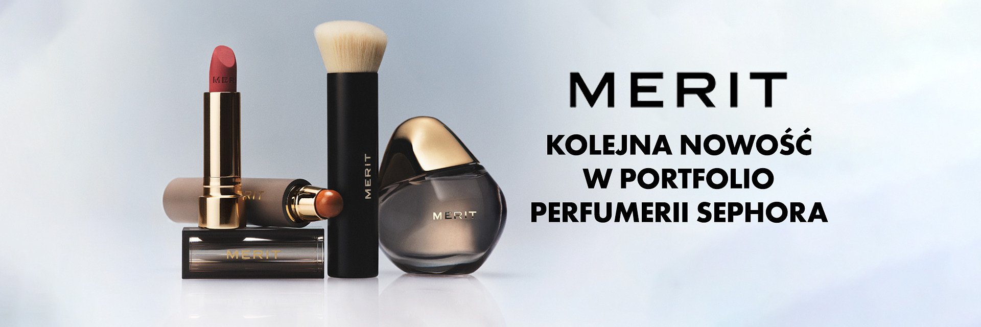 Marka MERIT, założona w 2021 roku w Los Angeles &nbsp;- to współczesna marka beauty, która łączy minimalistyczną estetykę, skuteczność i starannie dobrane składniki. Jej idea? Uprościć codzienny rytuał pielęgnacji i budować go na prostych, intuicyjnych rozwiązaniach przyjaznych dla skóry.
