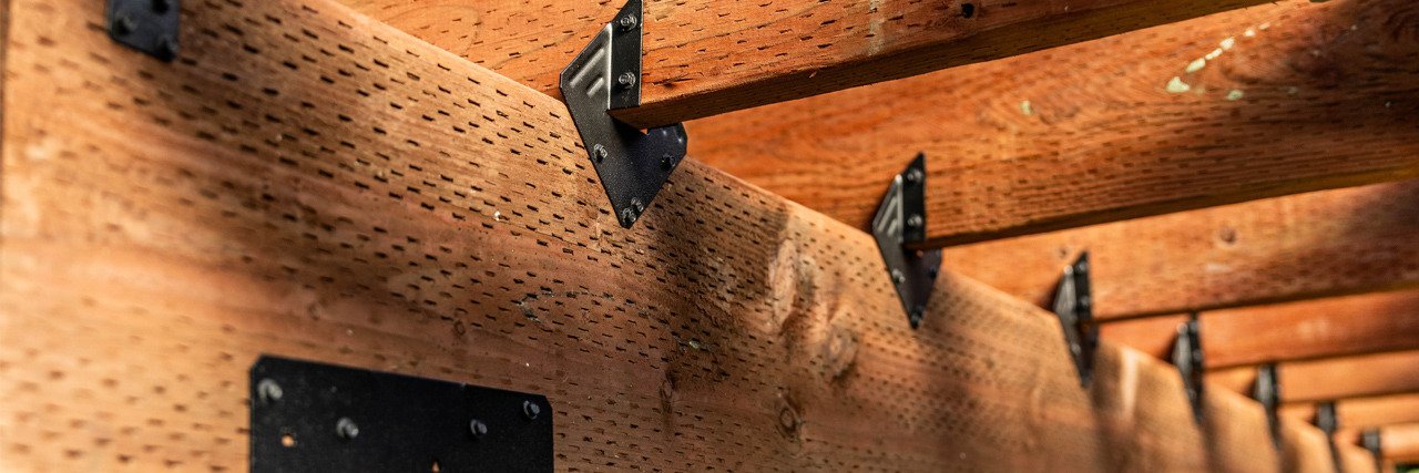 Simpson Strong-Tie Expands Outdoor Accents® Essentials Collection of Easy-to-Install Hardware for Decks, Pergolas and More