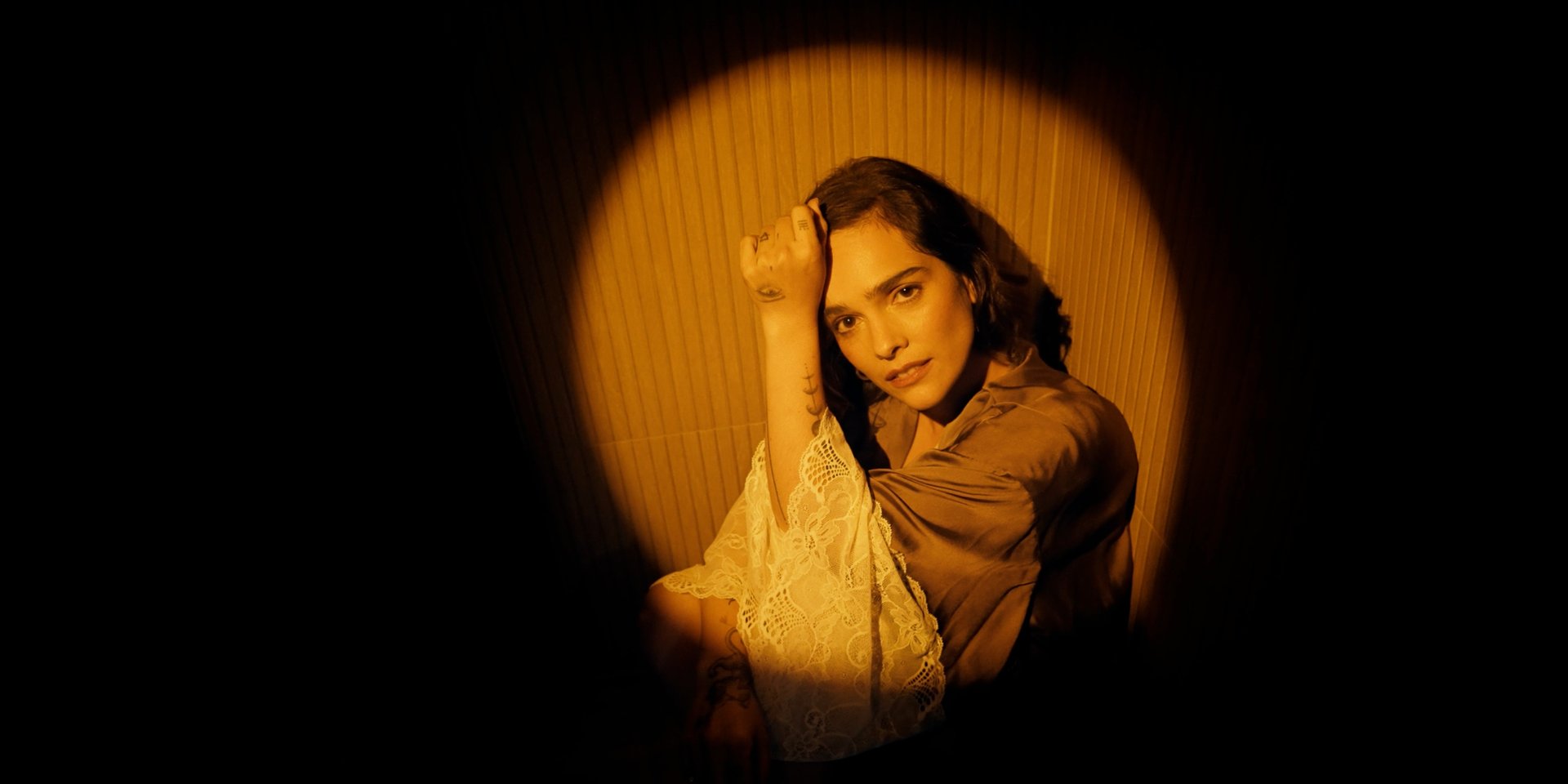 Paula Arenas lanza “Imborrable”, una reflexión sobre la memoria, la pérdida y lo que permanece