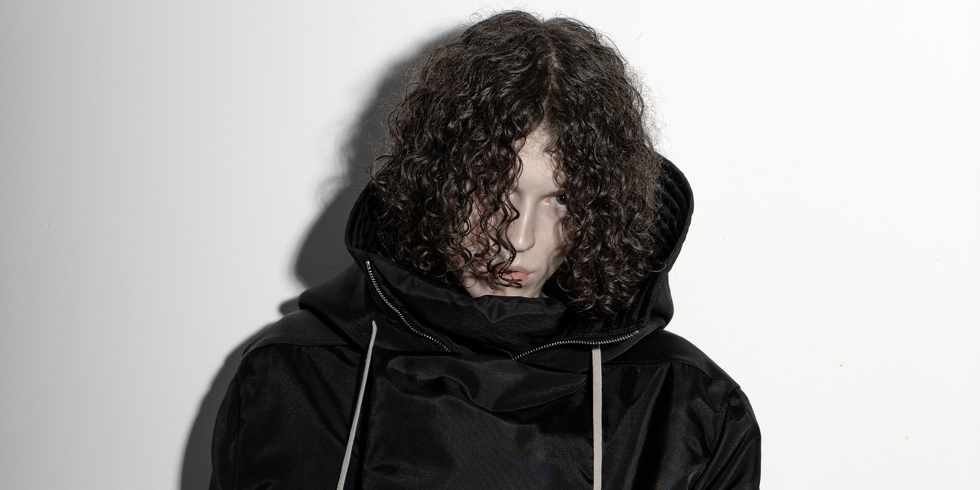 Coldlone wraca z „BASS SLAYR" - pierwszy singiel zapowiadający album „CREATE&PEACE" już dostępny