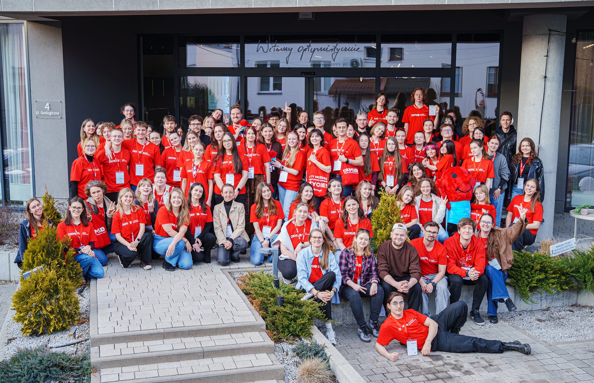 Działają lokalnie, ale zmieniają życia innych – globalnie. Trwa wielka rejestracja potencjalnych dawców szpiku na 69 uczelniach w Polsce – w tym poznańskich