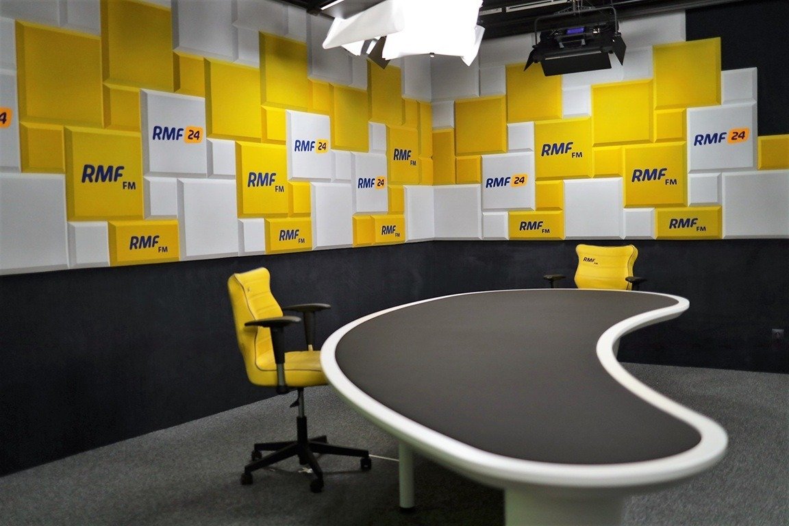 RMF FM dystansuje konkurencję – niezmiennie na szczycie!