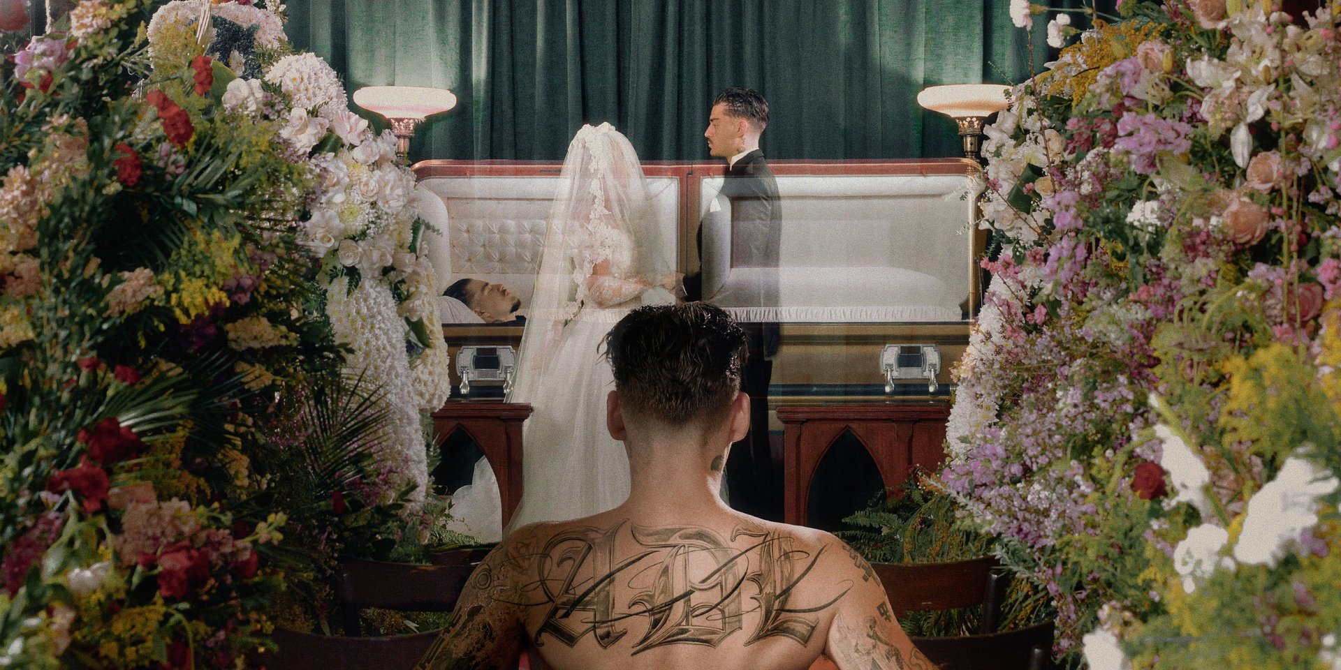 Yeat przejmuje Warszawę. Mural „ADL” w samym centrum miasta