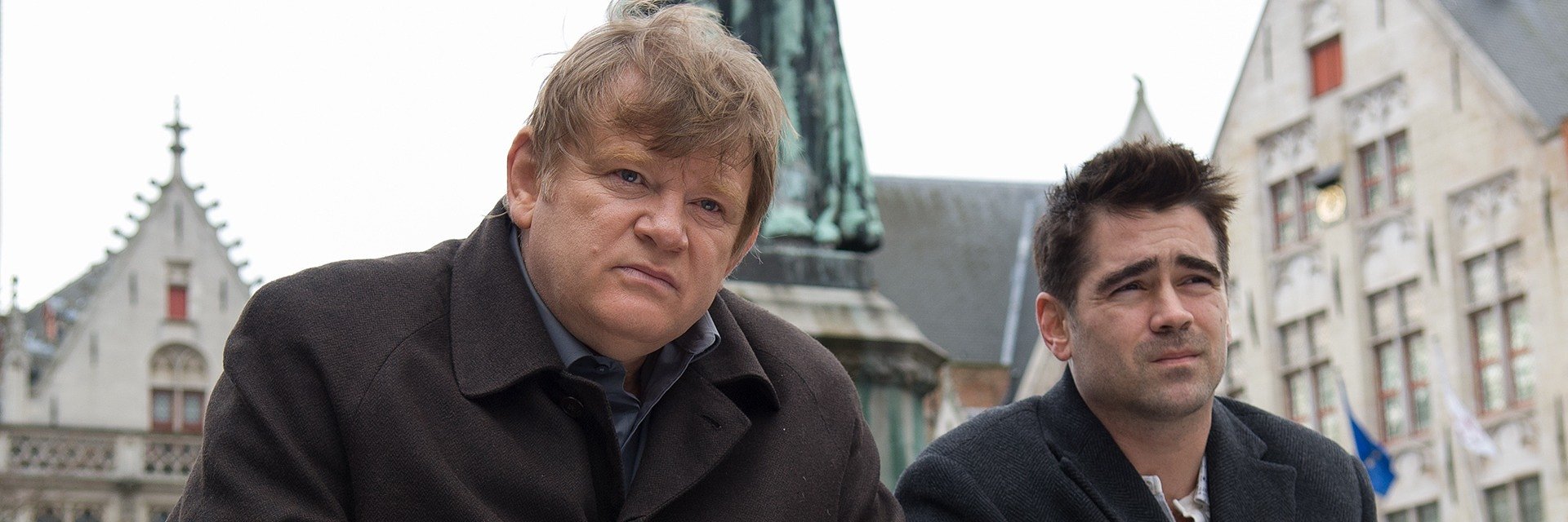 NAJPIERW STRZELAJ, POTEM ZWIEDZAJ