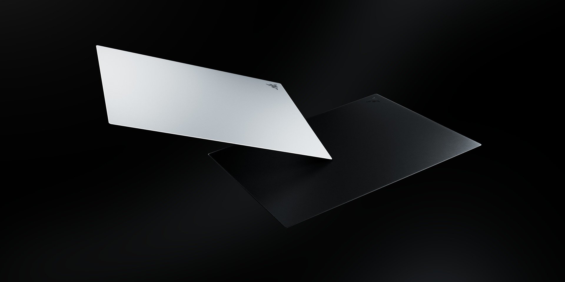 Razer Atlas Pro - oto najcieńsza, szklana podkładka na świecie