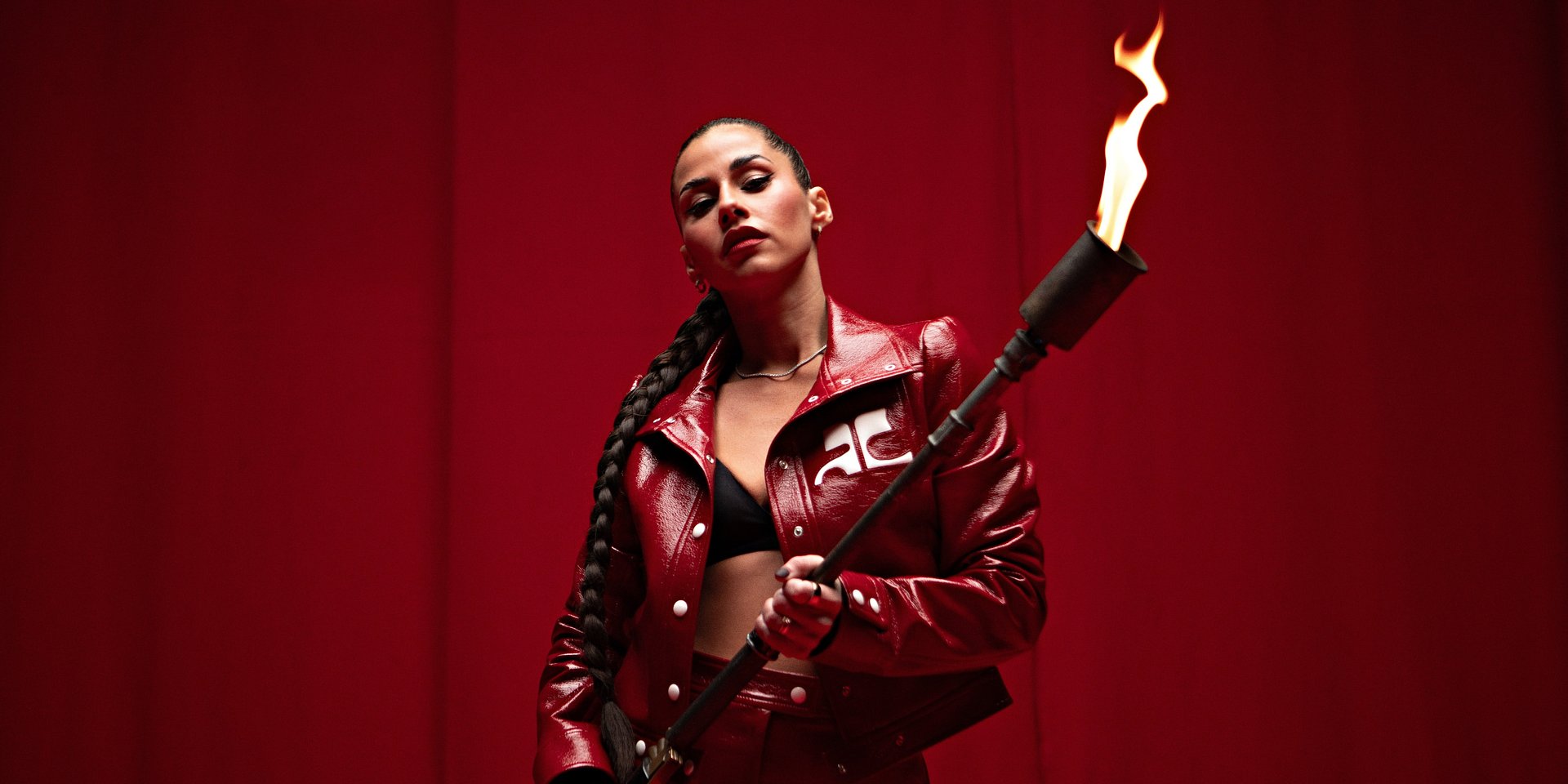 Sarah Engels gotowa rozgrzać Wiedeń utworem „Fire”