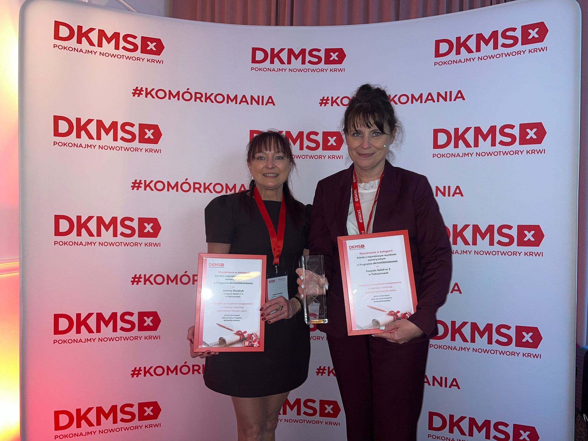 Dwie szkoły z województwa łódzkiego wśród laureatów ogólnopolskiego programu #KOMÓRKOMANIA