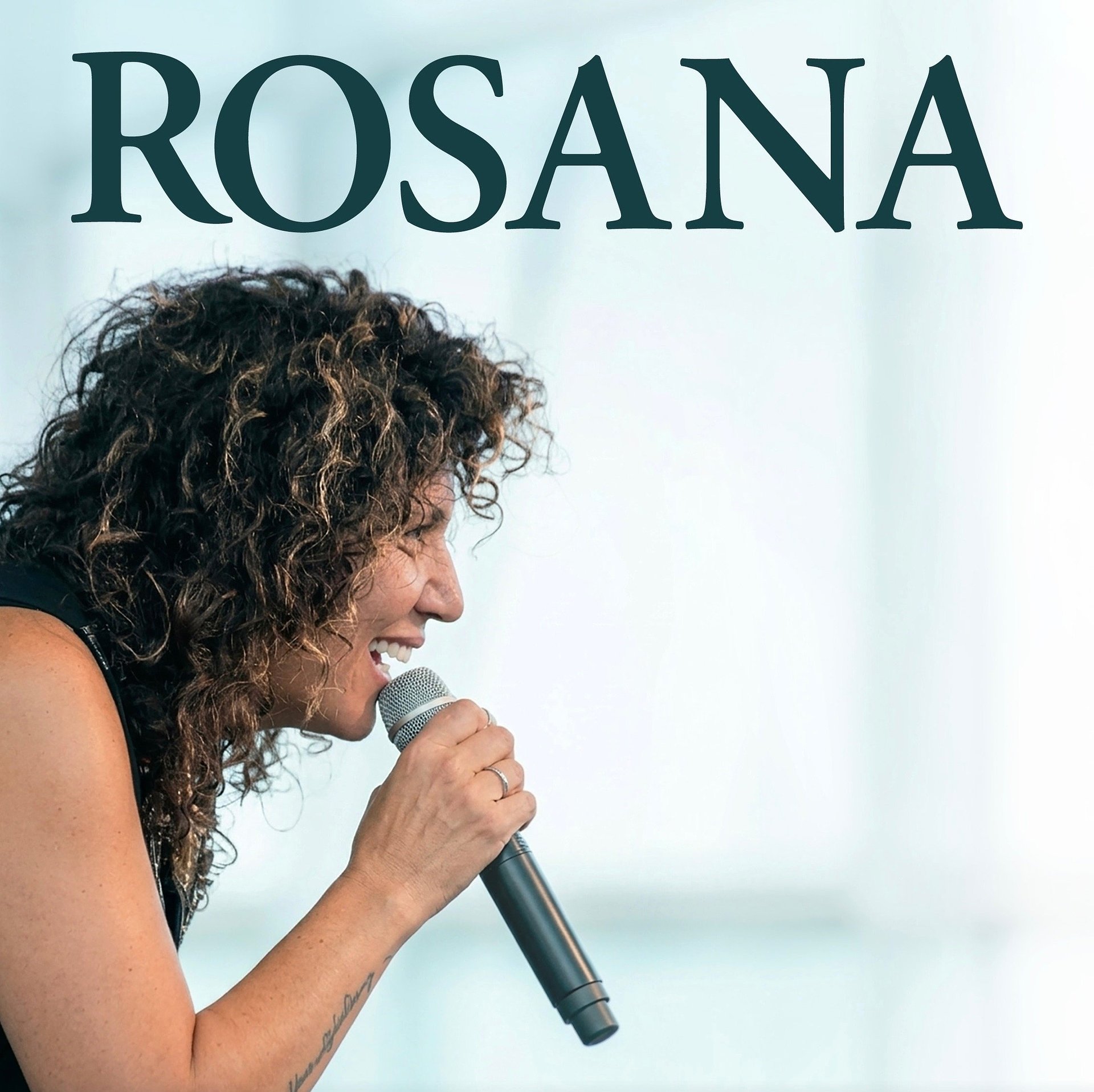 Invitación Conferencia de Prensa ROSANA