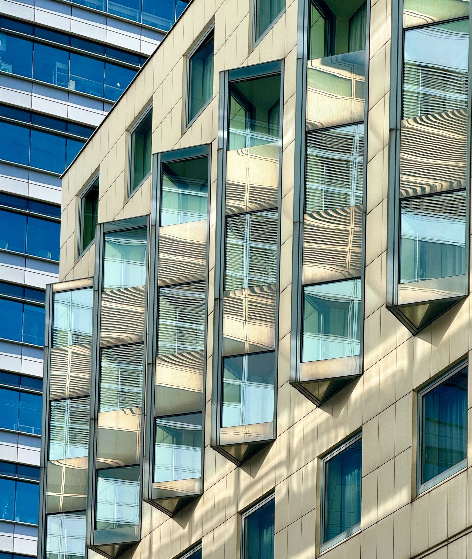 WIOSENNA WARSZAWA W OBIEKTYWIE TWÓRCÓW INTERNETOWYCH – INSTAMEET W HOTELU MERCURE WARSZAWA CENTRUM