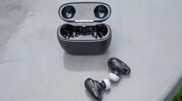 Tom's Guide - I just tested these futuristic earbuds that make a 3D model of your head — I wish my AirPods Pro 3 did this