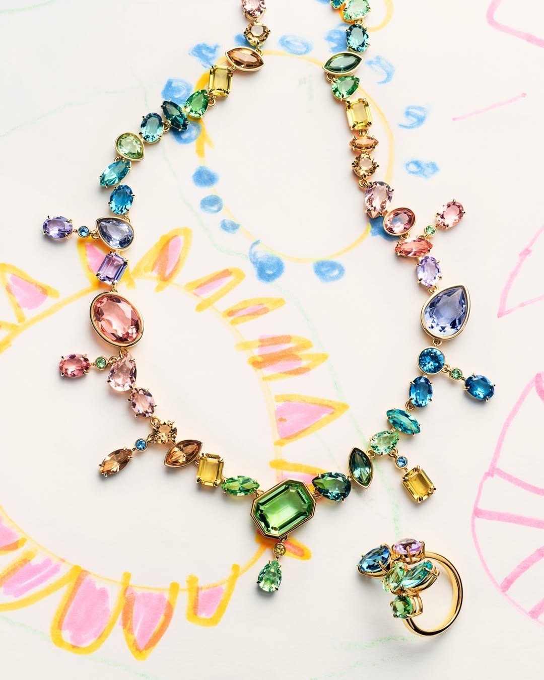 Spraw mamie radość na Dzień Matki z marką Swarovski